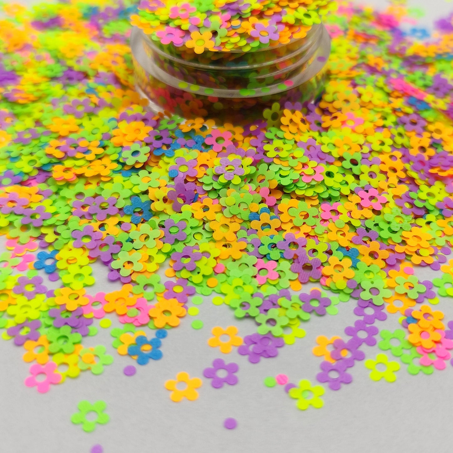 Fluorescent Colourful Flower Glitter, Daisy Neon Nail Art Glitter, Fluorescence Nail Glitter, Resin Supplies, Neon Rainbow Glitter