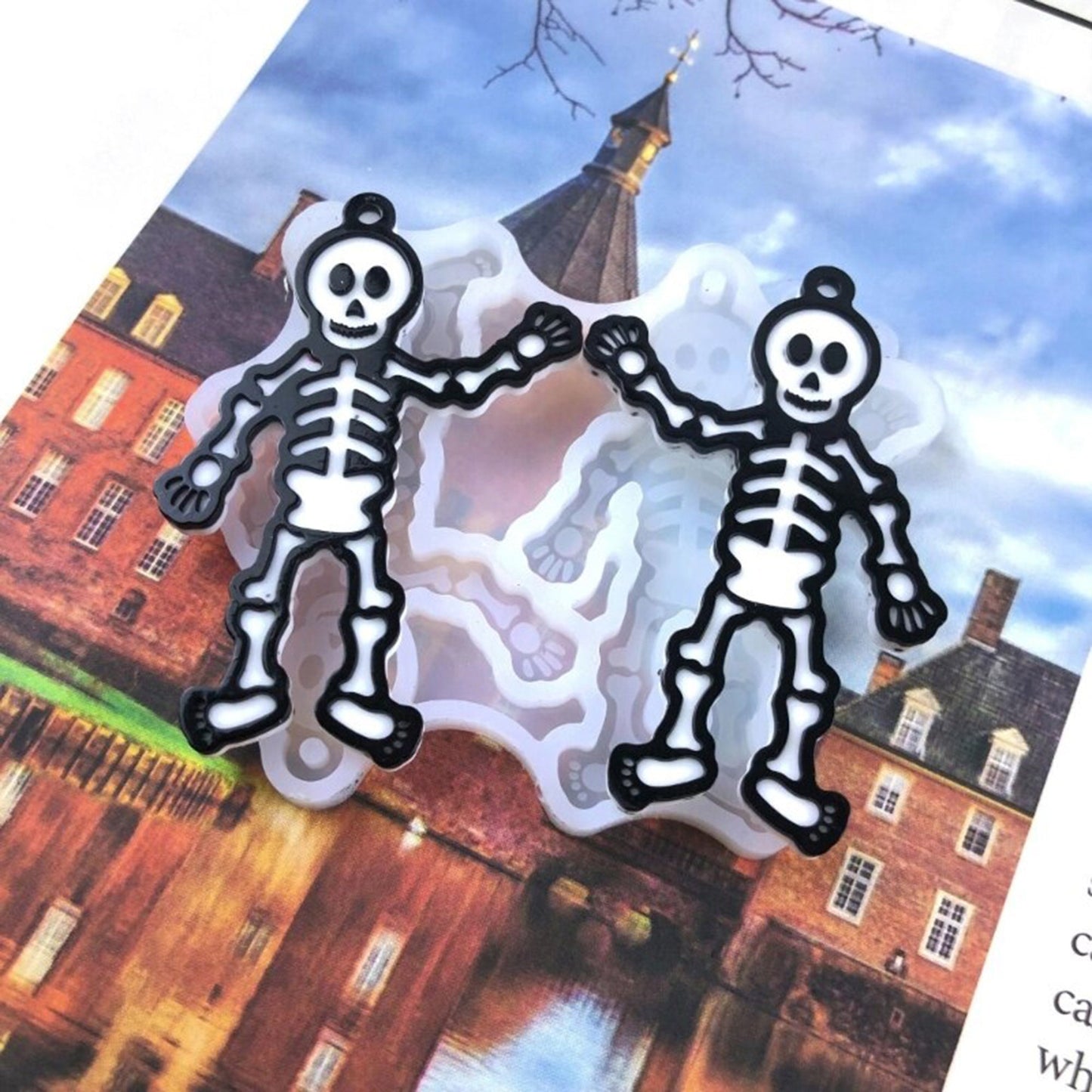Small Skeleton Earrings Jewellery Silicone Mould, Epoxy Resin Pendant Moulds, Spooky Earring Mould, Skeleton Jewelry Mold, Halloween Mold