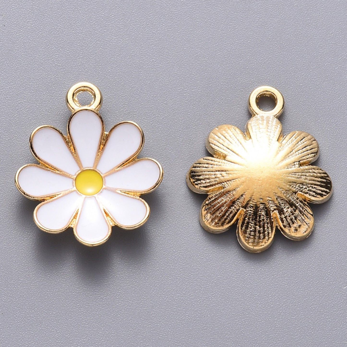 5/10pcs Daisy Flower Charm Jewellery Pendant, White Daisy Enamel Charm for Jewelry Making DIY Jewelry Accessories